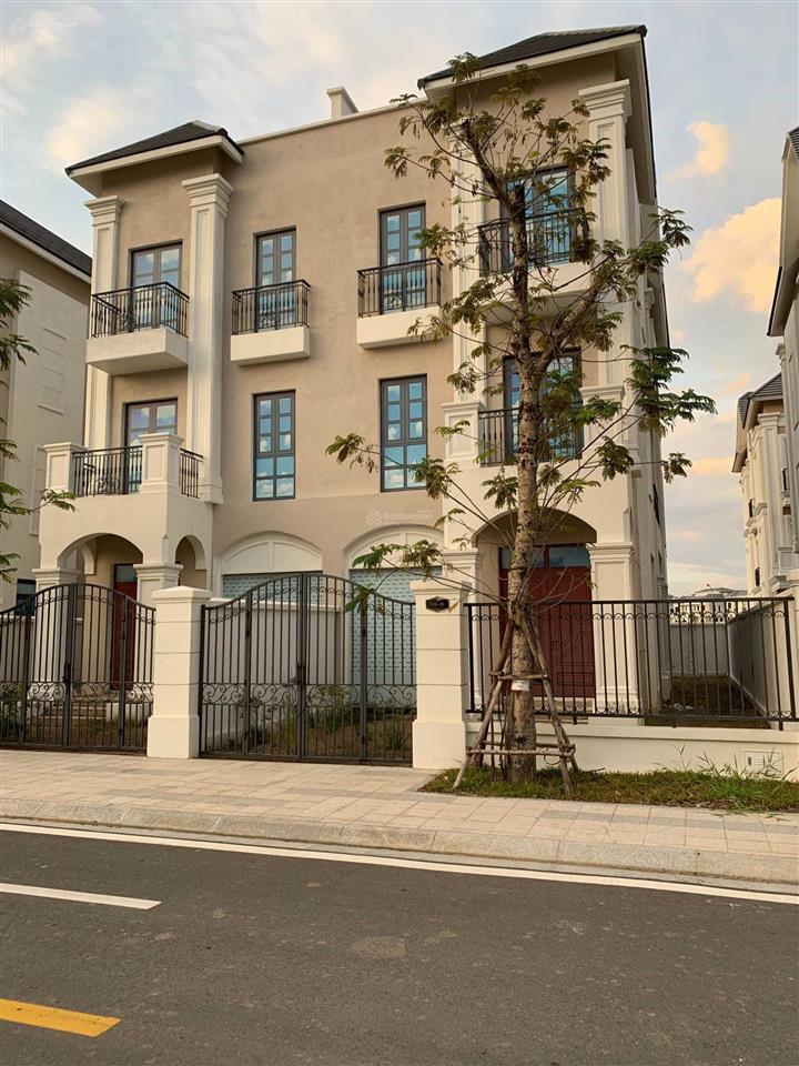 Bán nhanh biệt thự song lập 200m2 khu an ninh khép kín bảo vệ 24/7 26.5 tỷ  0938 703 ***