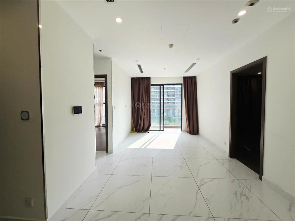 Giá cực tốt tại the beverly  căn 2pn 80m2 view công viên  sổ hồng, giá chỉ 4,55 tỷ
