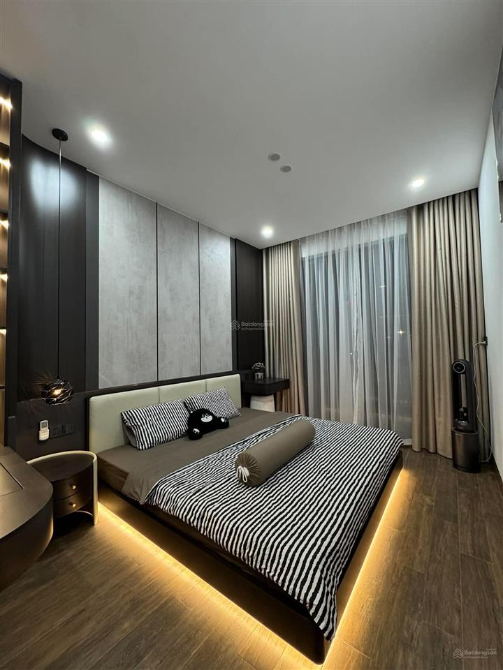 Nhà nguyên căn  whole house for rent fpt city, đà nẵng