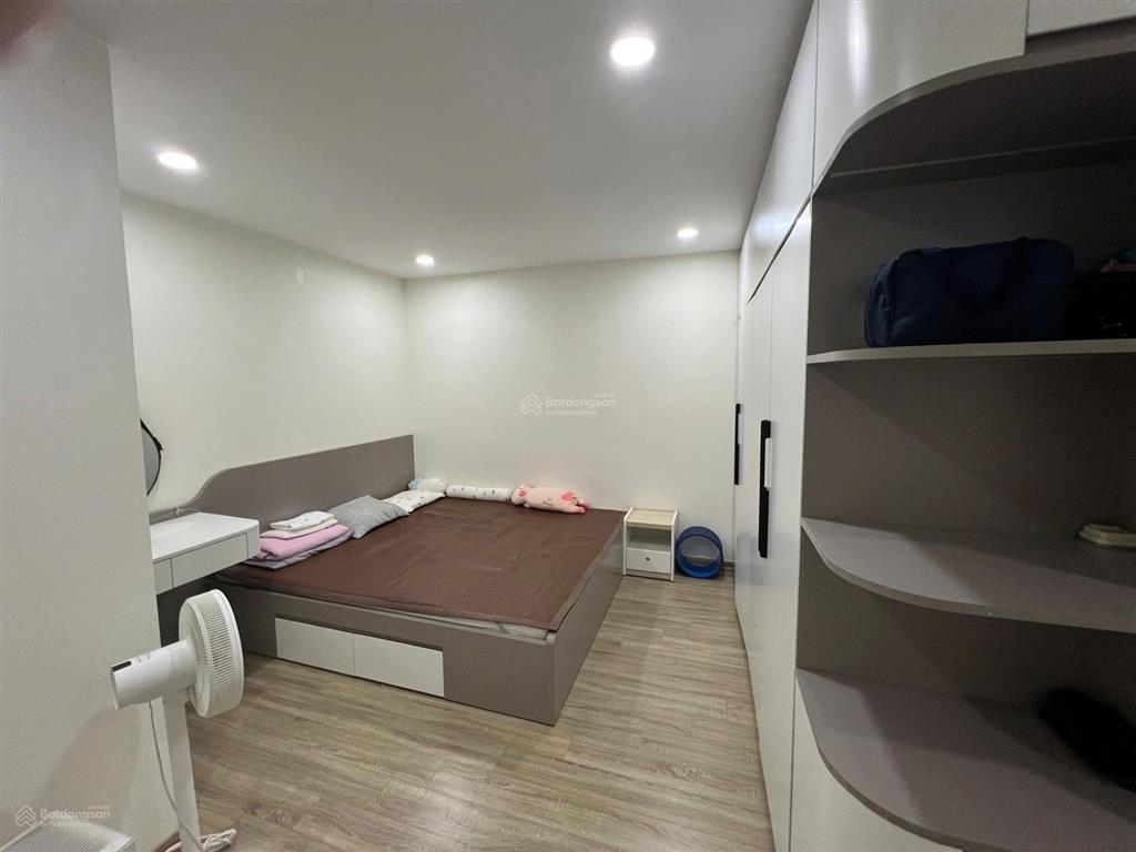 Bán ch 2pn 2wc, 3,2 xtỷ, 77m2 ở chung cư sông nhuệ sails tower, hà đông, hà nội