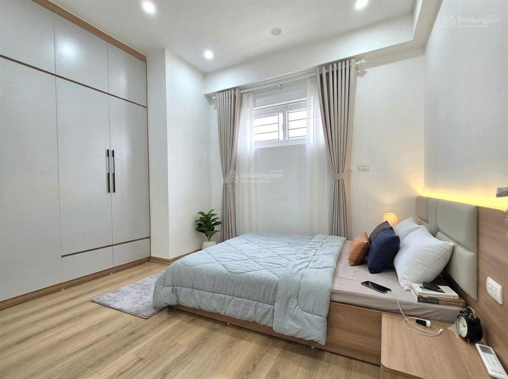Bán cc đẹp xuất sắc tại tòa ct4 khu đô thị mới xa la, 3,6 tỷ, 70m2 giá có thương lượng
