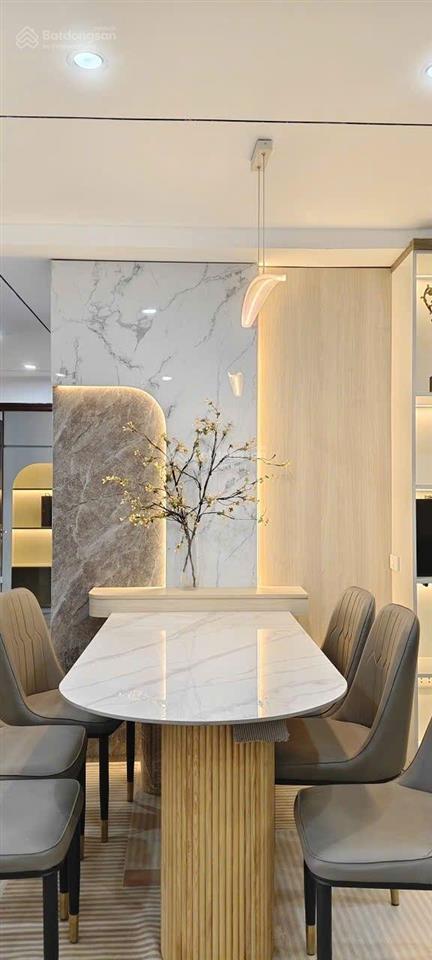 Bán cc ở chung cư sông nhuệ sails tower, 4,2 tỷ, 98m2, hàng hot giá cực chất