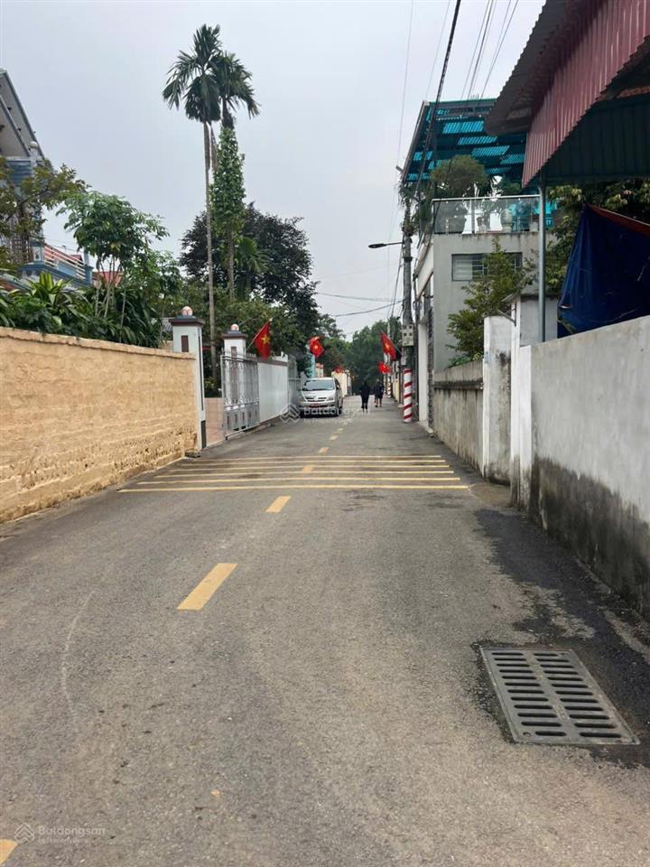 Em cần bán lô đất tại phường tùng thiện, hà nội