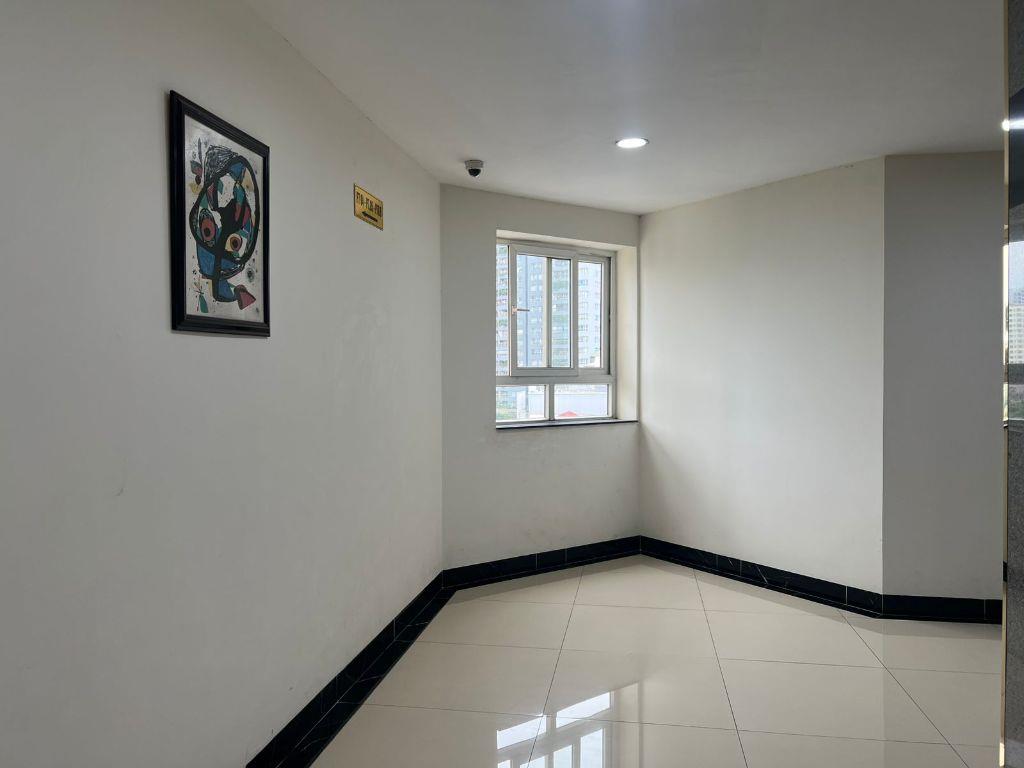 Cần bán gấp căn hộ chung cư Vimeco Nguyễn Chánh - Cầu Giấy