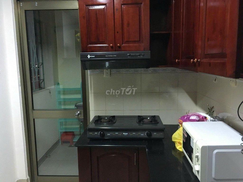 Screc tower Trường Sa Q3 cho thuê căn 3 phòng, có nội thất giá 16TR/TH
