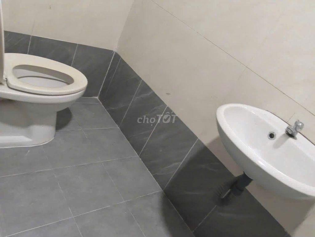 cho thuê căn 8x Đầm Sen Tô Hiệu 1 phòng ngủ giá 6.5 triệu