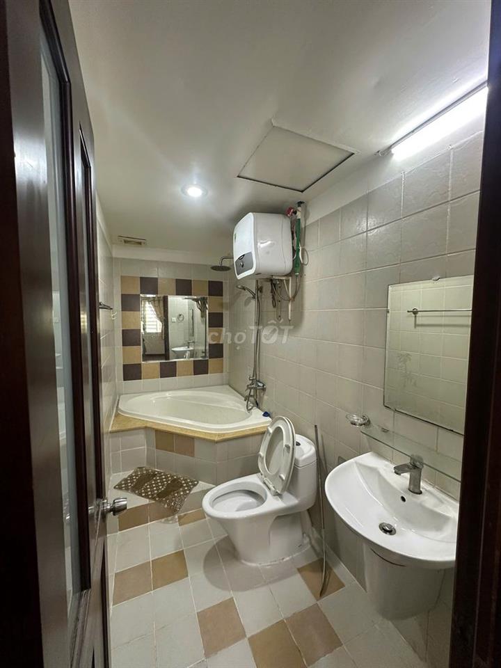 Chung cư Phúc Yên Tân Bình đường Phan Huy Ích cho thuê căn 90m2, 2PN