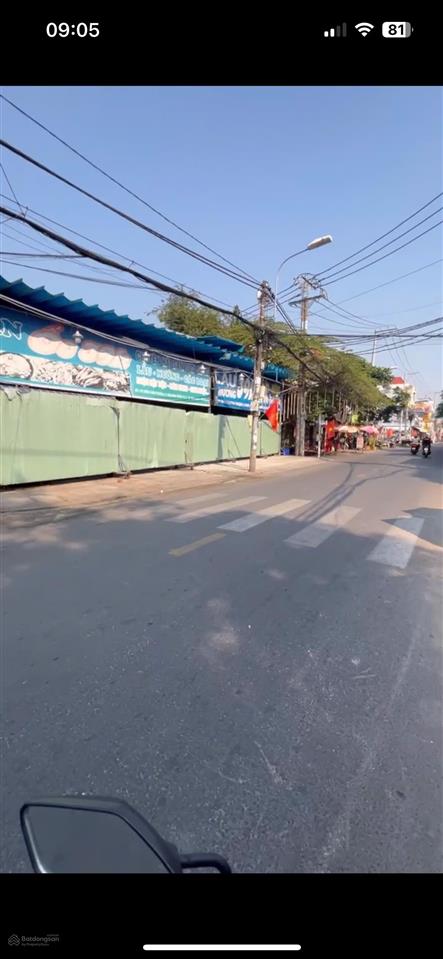 Lô góc 3 mặt tiền đông hưng thuận 02, quận 12, dt 20 x100m, full thổ cư, tiện phân lô