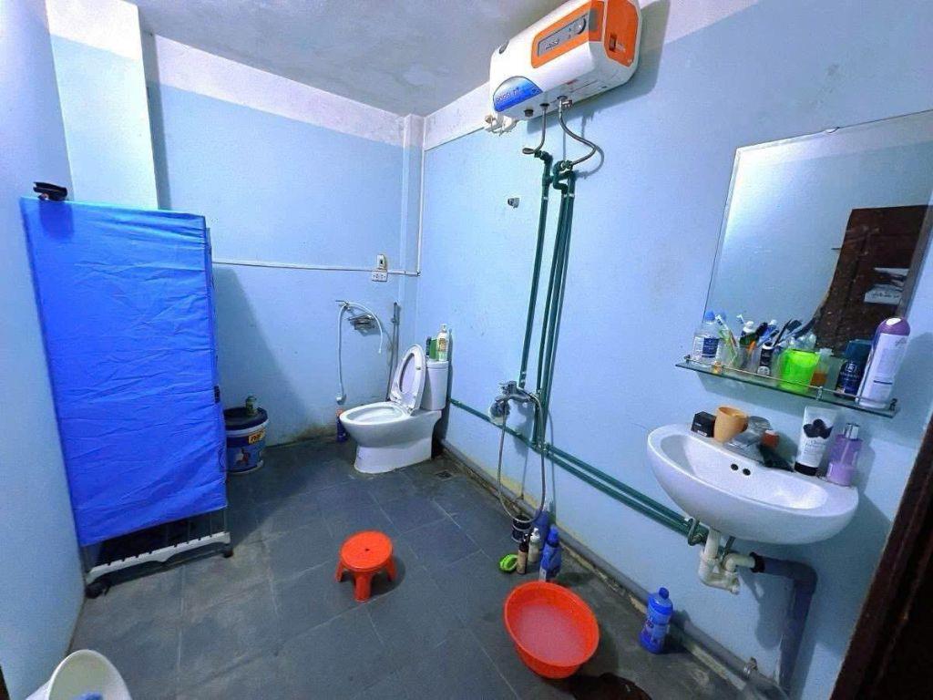 BÁN NHÀ RIÊNG 40M2 TRẦN THÁI TÔNG- LÔ GÓC- KINH DOANH SẦM UẤT- 40M RA PHỐ- NGÕ THÔNG NGÕ 63 TRẦN QUỐC VƯỢNG 