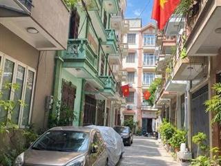 12.4 TỶ - BÁN GẤP NHÀ RIÊNG 47M2 NGÕ 165 DƯƠNG QUẢNG HÀM - Ô TÔ VÀO NHÀ - DÂN XÂY - SỔ VUÔNG A4- KINH DOANH