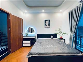 10.9 TỶ BÁN NHÀ 55M2 NGÕ 36 DỊCH VỌNG HẬU - THANG MÁY - LÔ GÓC - GẦN PHỐ - NGÕ BA GÁC ĐỖ CỬA