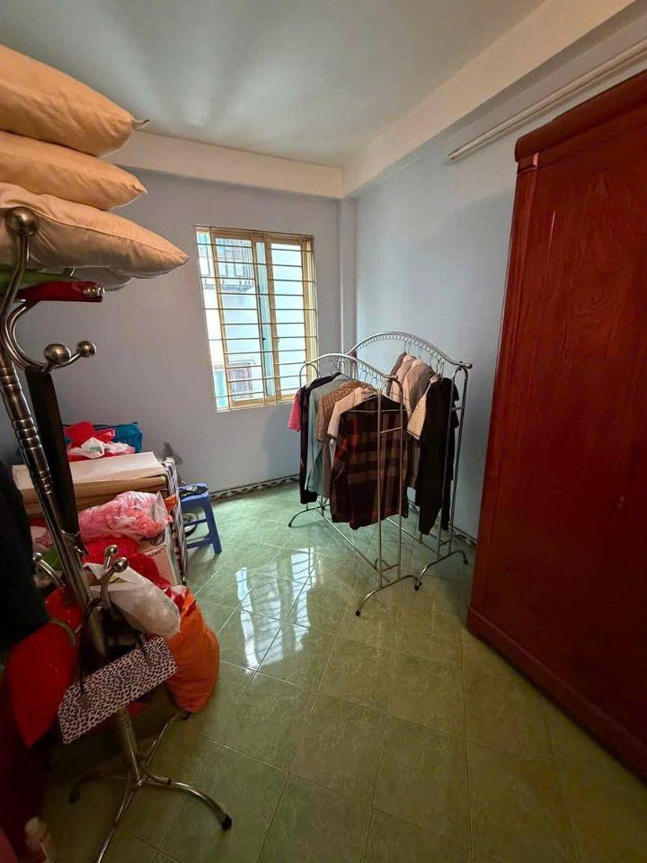 8.7 TỶ - BÁN GẤP NHÀ 37M2 NGÕ 132 CẦU GIẤY - LÔ GÓC - DÂN XÂY - 55M RA PHỐ - NGÕ THÔNG RỘNG 3M