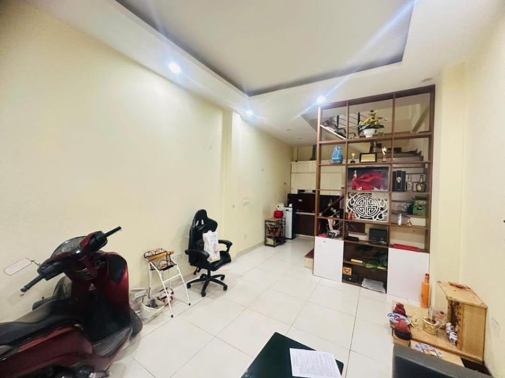 7.8 TỶ BÁN NHÀ 35M2 NGÕ 66 HỒ TÙNG MẬU - Ô TÔ ĐỖ CỬA - 35M RA Ô TÔ TRÁNH