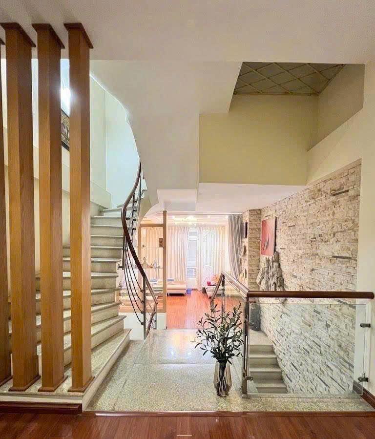 12.5 TỶ BÁN NHÀ 50M2 PHÂN LÔ TRUNG YÊN  - DÂN XÂY - 10M RA Ô TÔ TRÁNH - 45M RA PHỐ - BA GÁC ĐỖ