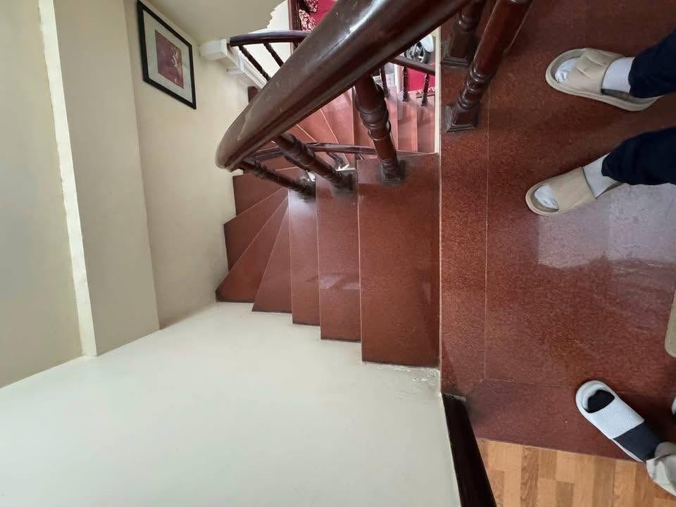 9.6 TỶ - BÁN NHÀ 37M2 NGUYỄN KHÁNH TOÀN - Ô TÔ QUA NHÀ - MẶT NGÕ THÔNG - KINH DOANH - DÂN XÂY- 20 RA PHỐ