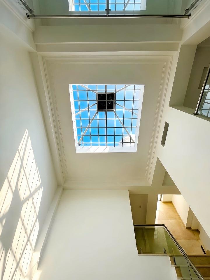 7.8 TỶ BÁN NHÀ 30M2 NGÕ 59 KHÚC THỪA DỤ - GẦN PHÔ - NGÕ BA GÁC - DÂN XÂY - 70M RA PHỐ