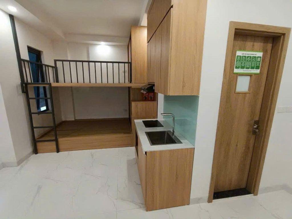 13 TỶ BÁN NHÀ CCMN 52M2 NGÕ 44 TRẦN THÁI TÔNG -9 PHÒNG CHO THUÊ- 30M RA Ô TÔ- 65M RA PHỐ