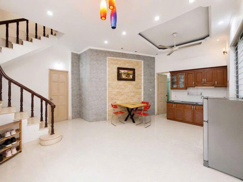 9 TỶ - BÁN NHÀ 43M2 NGÕ 58 NGUYỄN KHÁNH TOÀN - LÔ GÓC - NGÕ BA GÁC - DÂN XÂY  -THÔNG SỐ : 43m2 x 4 tầng x mặt tiền 6.6m 