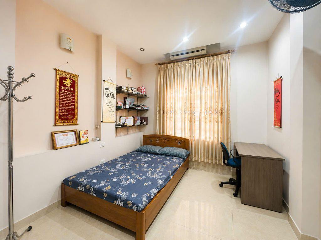 13.5 TỶ BÁN NHÀ PHÂN LÔ NGHĨA TÂN 41M2 - Ô TÔ VÀO NHÀ - 50M RA PHỐ - NGÕ THÔNG - DÂN XÂY