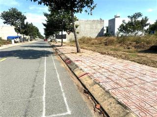 Cần bán nền 100m2 ngay trục chính KDC Hội Nghĩa sát Vsip 3 