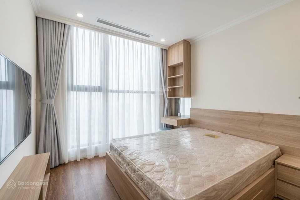 Gia đình cần cho thuê căn hộ 2pn, 1wc giá tốt tại sunshine riverside