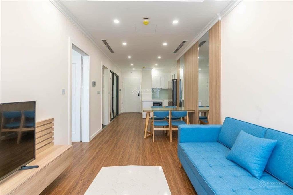 Gia đình cần cho thuê căn hộ 2pn, 1wc giá tốt tại sunshine riverside