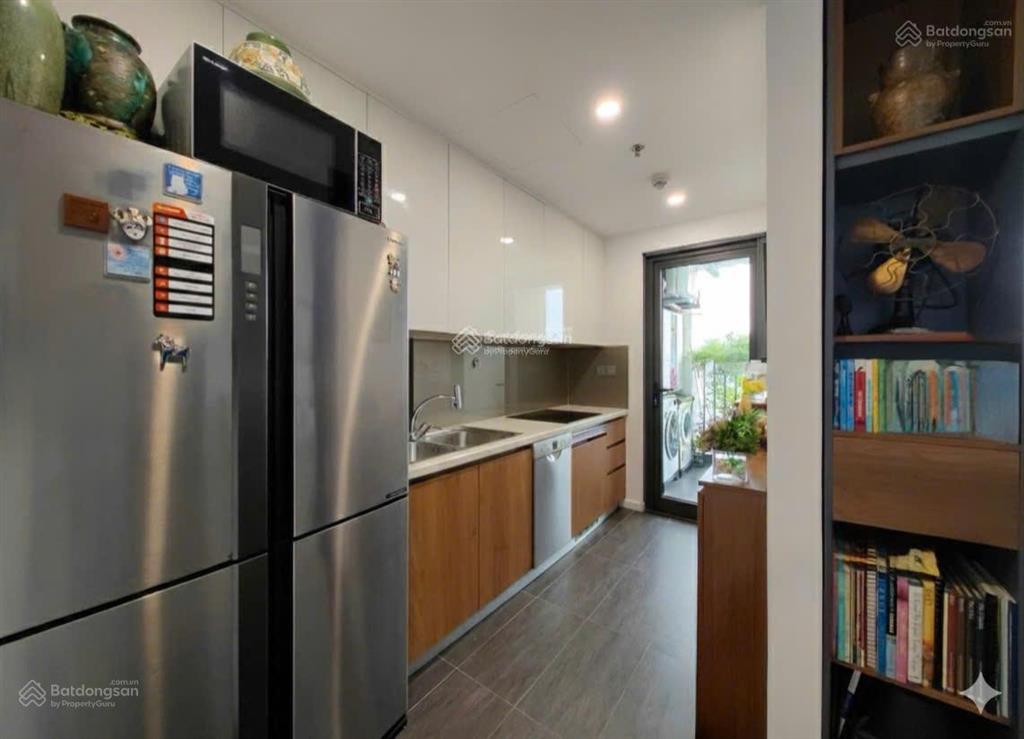 Cho thuê căn hộ chung cư 6th element, 60m2 2pn tại cầu giấy
