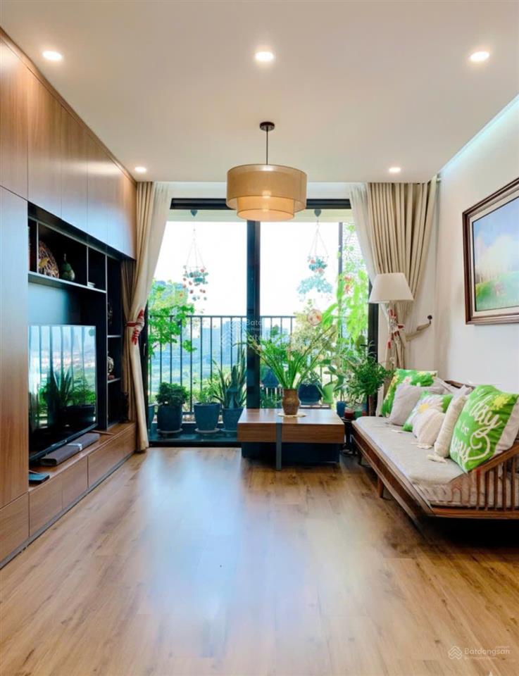Cho thuê căn hộ chung cư 6th element, 60m2 2pn tại cầu giấy