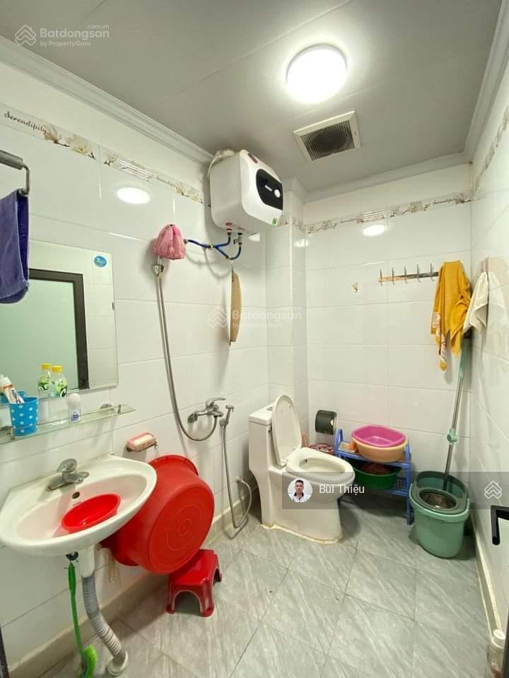 Bán nhà mặt đường hồ sen gần ngã 3 nguyễn công trứ, ngang 9m kinh doanh buôn bán cực tốt