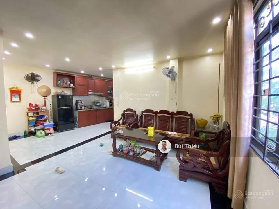 Bán nhà mặt đường hồ sen gần ngã 3 nguyễn công trứ, ngang 9m kinh doanh buôn bán cực tốt