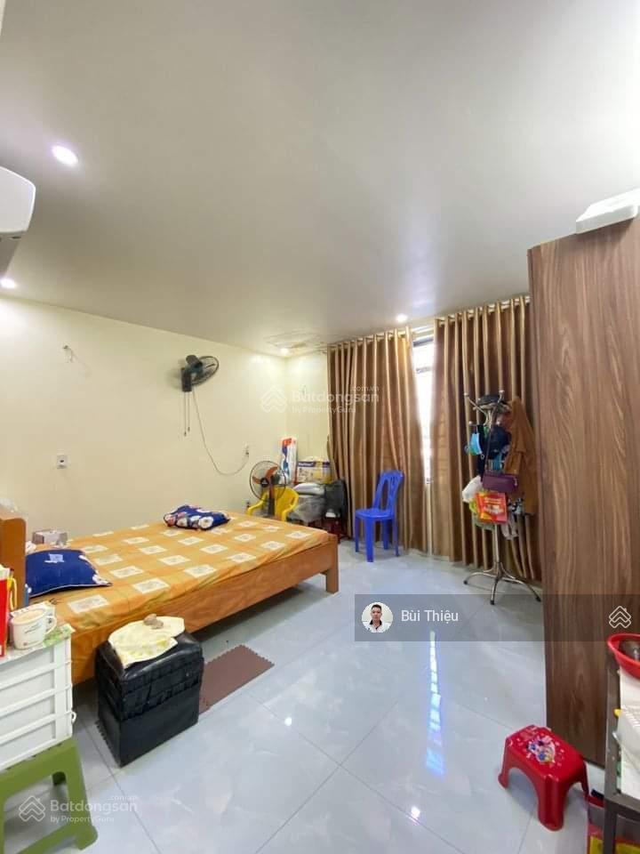 Bán nhà mặt đường hồ sen gần ngã 3 nguyễn công trứ, ngang 9m kinh doanh buôn bán cực tốt