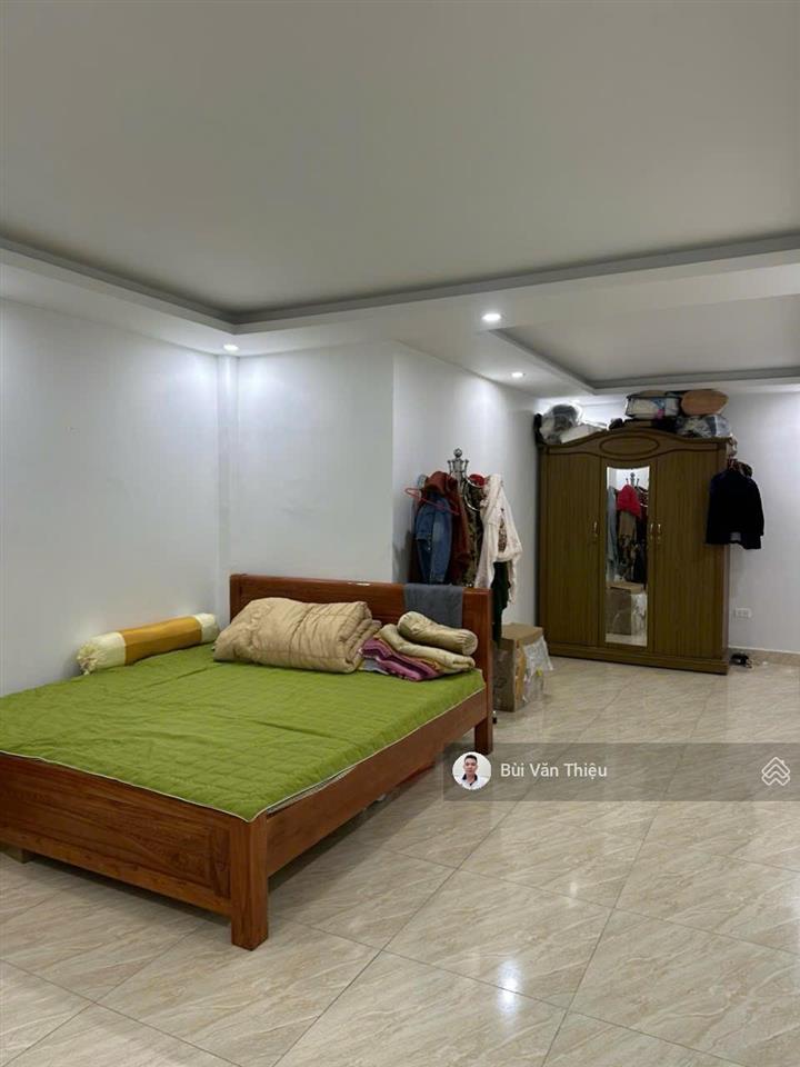 Nhà 5 tầng mặt đường trần nguyên hãn, xây cực đẹp