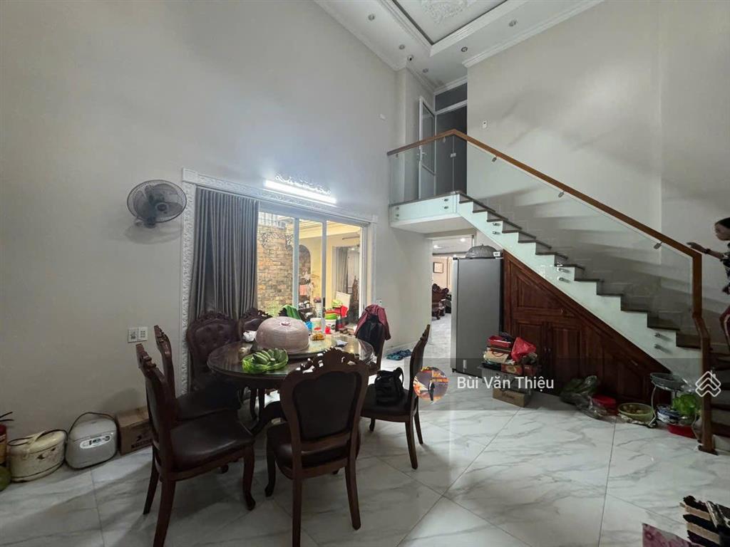 Bán nhà mặt đường an đà, ngô quyền. diện tích 130m2 xây 5 tầng