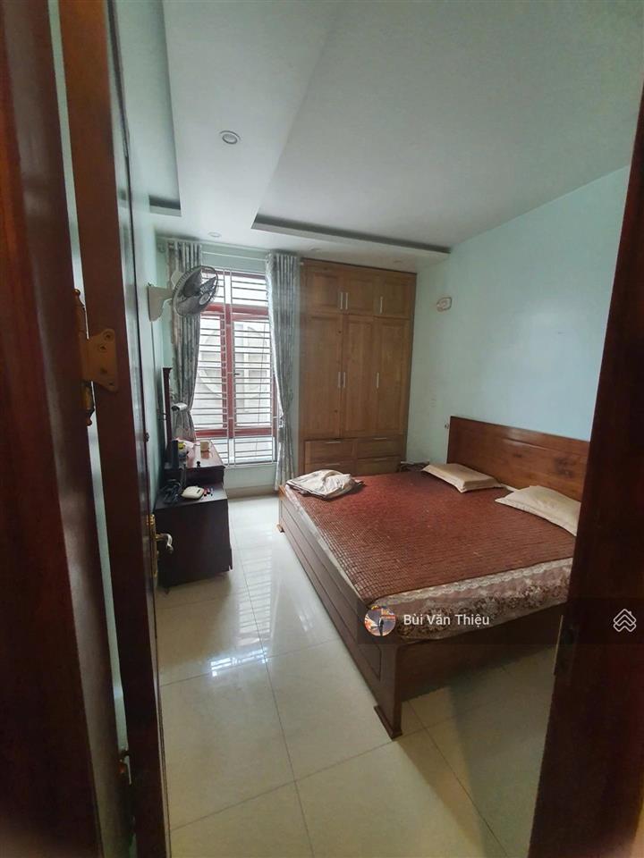 Bán nhà mặt đường lũng đông 124m² x 5 tầng mặt tiền gần 8m