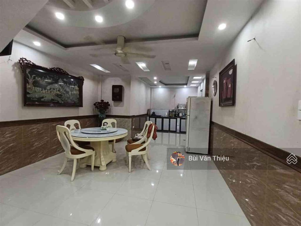 Bán nhà mặt đường trần nguyên hãn 76m2 x 6 tầng