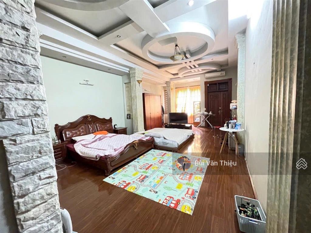 Bán nhà mặt đường nguyễn công trứ, vừa ở vừa kinh doanh sinh lời