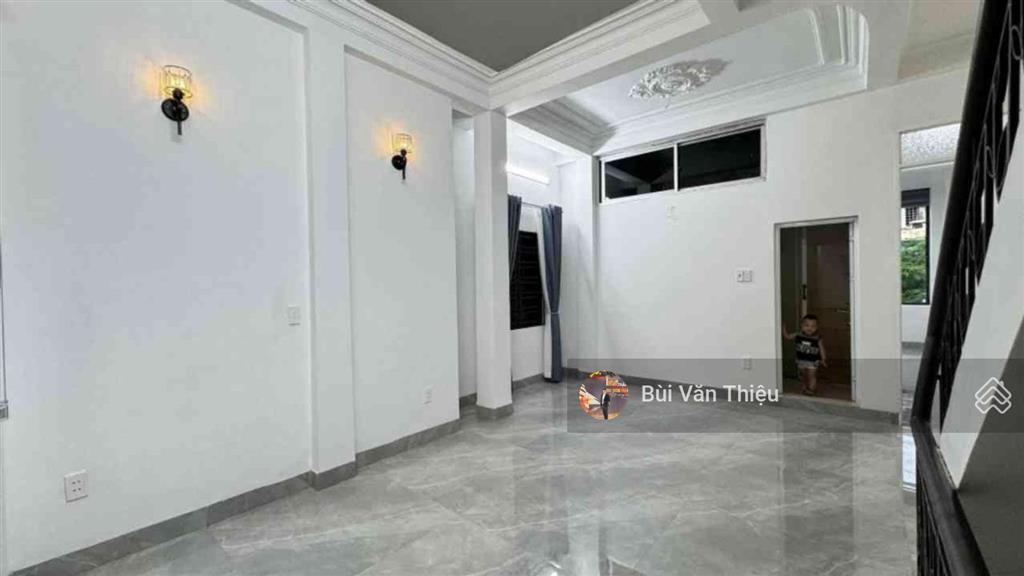 Hàng hiếm mặt phố lê lợi  căn góc 5 tầng, mặt tiền 4,35m