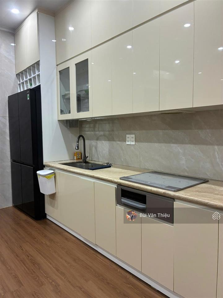 Shophouse hoàng huy mall  vị trí siêu đẹp, full nội thất, thang máy