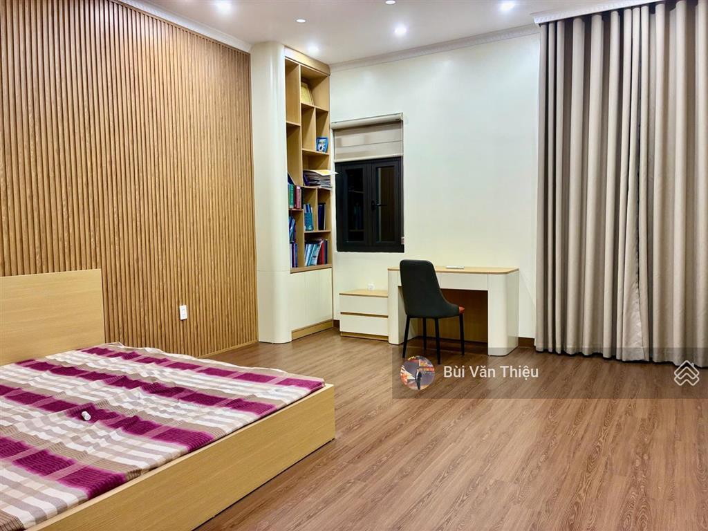 Shophouse hoàng huy mall  vị trí siêu đẹp, full nội thất, thang máy