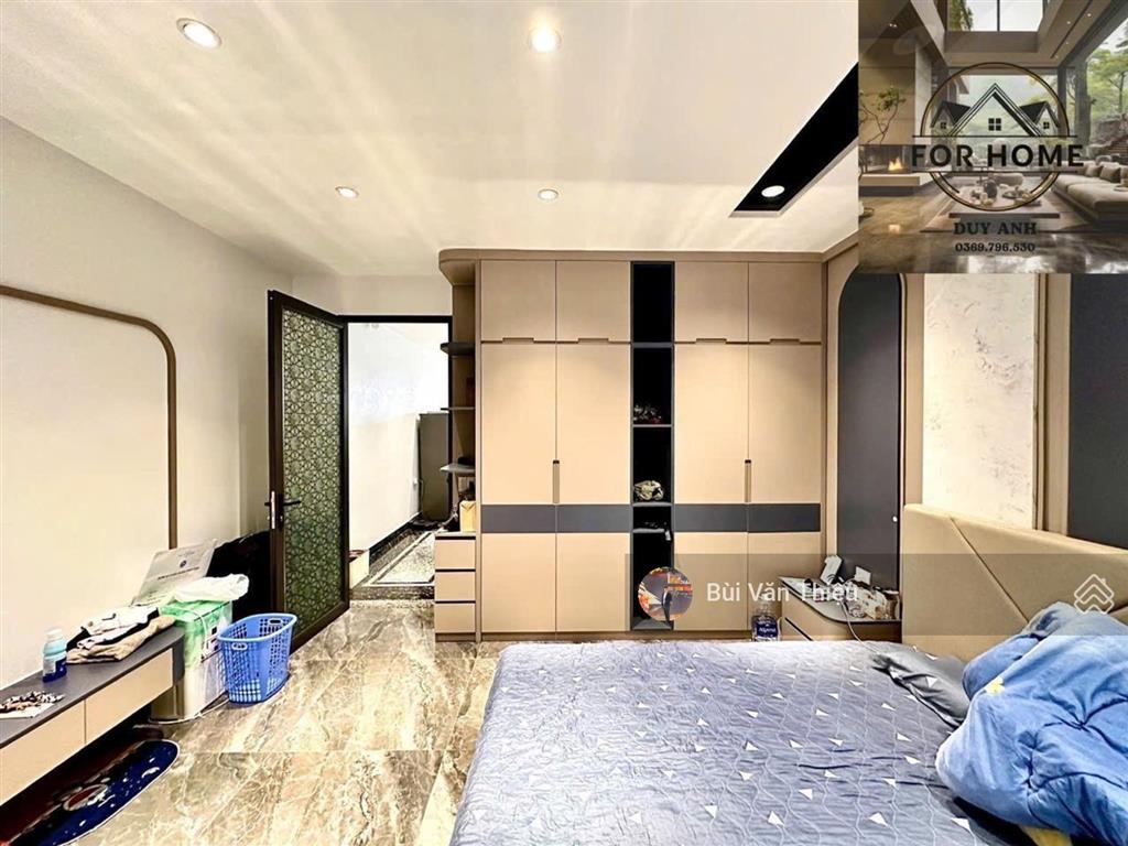 Nhà mặt phố lê văn thuyết  vị trí đẹp