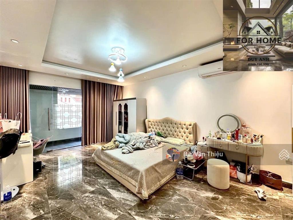 Nhà mặt phố lê văn thuyết  vị trí đẹp