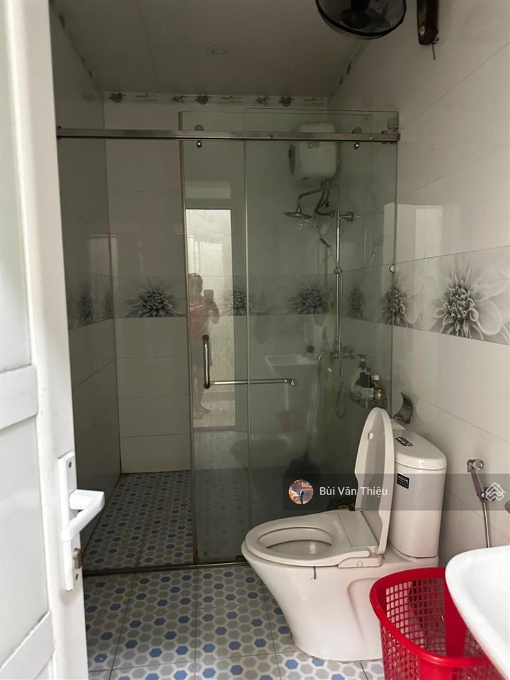 Mặt phố ngô gia tự  160m2, mặt tiền 5,3m, view sân bay cát bi, vị trí kinh doanh sầm uất