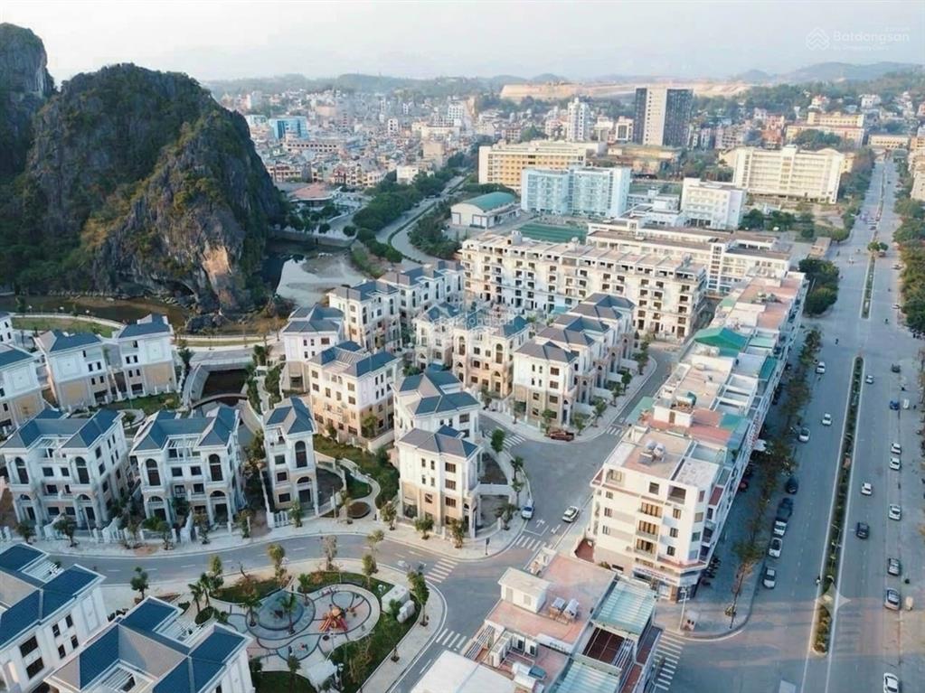 Biệt thự monbay  hồng hải  hạ long