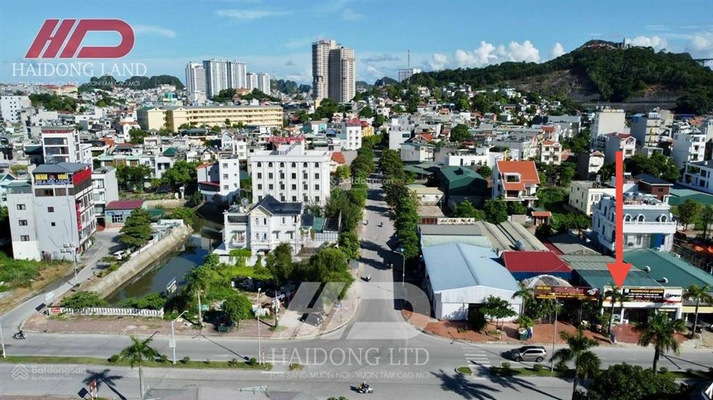Mặt đường đôi kđt vựng đâng  yết kiêu  hạ long.