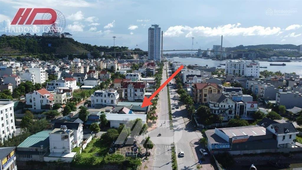 Mặt đường đôi kđt vựng đâng  yết kiêu  hạ long.