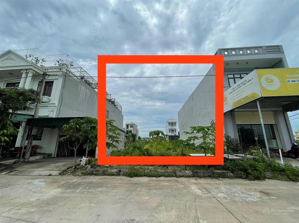 Mặt đường bạch đằng  hiệp hòa  quảng yên