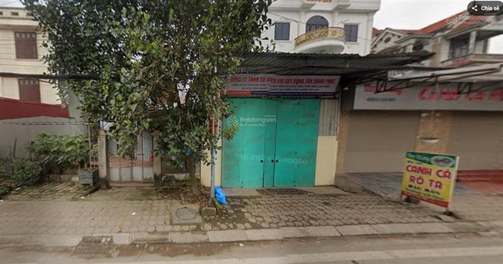 Nhà xây dựng dạng nhà kho/kios kinh doanh mặt tiền, với kích thước 7x20m, sàn tầng 2 rộng 50m2