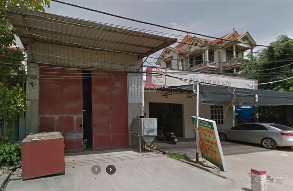 Nhà xây dựng dạng nhà kho/kios kinh doanh mặt tiền, với kích thước 7x20m, sàn tầng 2 rộng 50m2