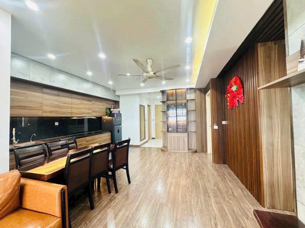 Bán căn hộ góc chung cư Thanh Hà Cienco 5 – View thoáng, full nội thất cao cấp