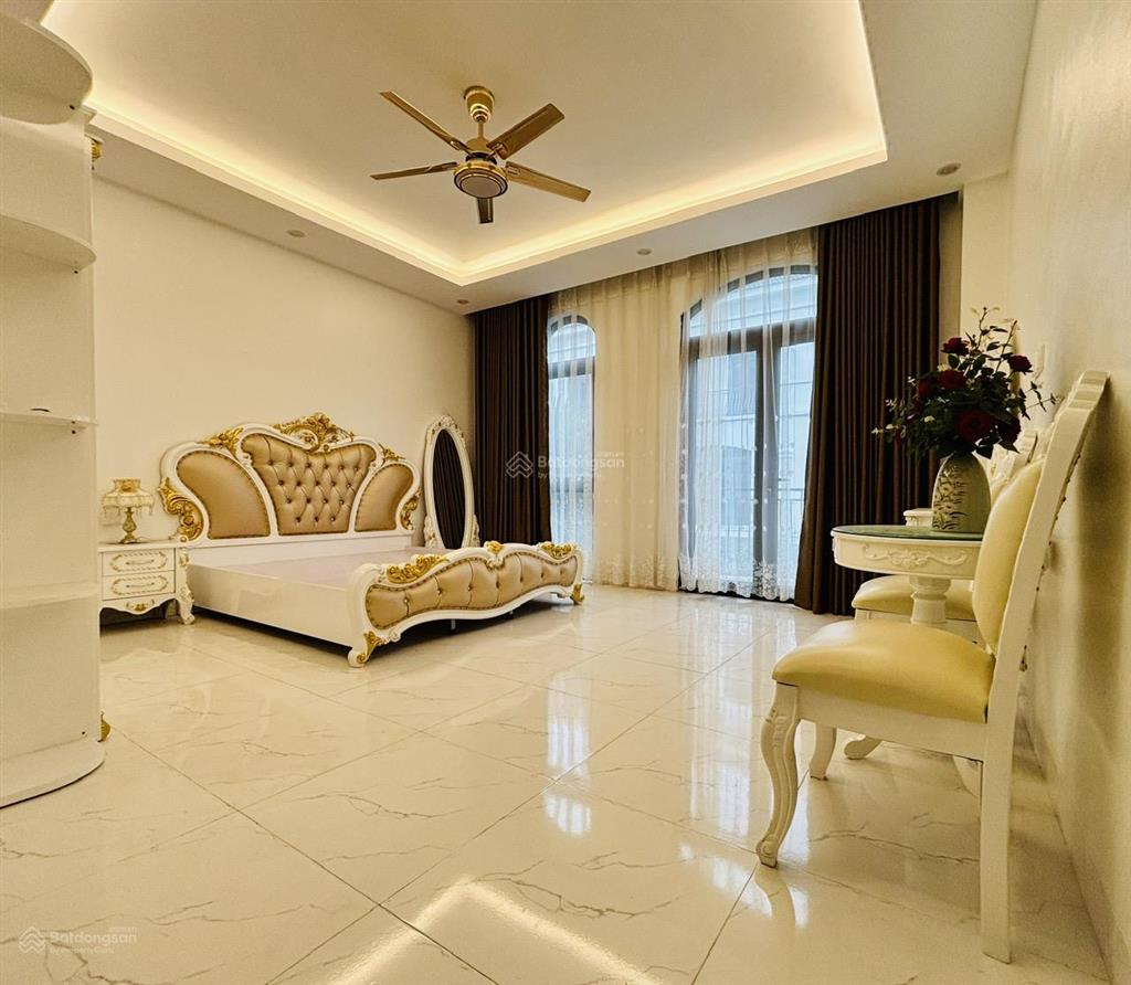 Chính chủ bán căn liền kề 70m2 giá cực tốt vị trí đỉnh hoàn thiện đẹp
